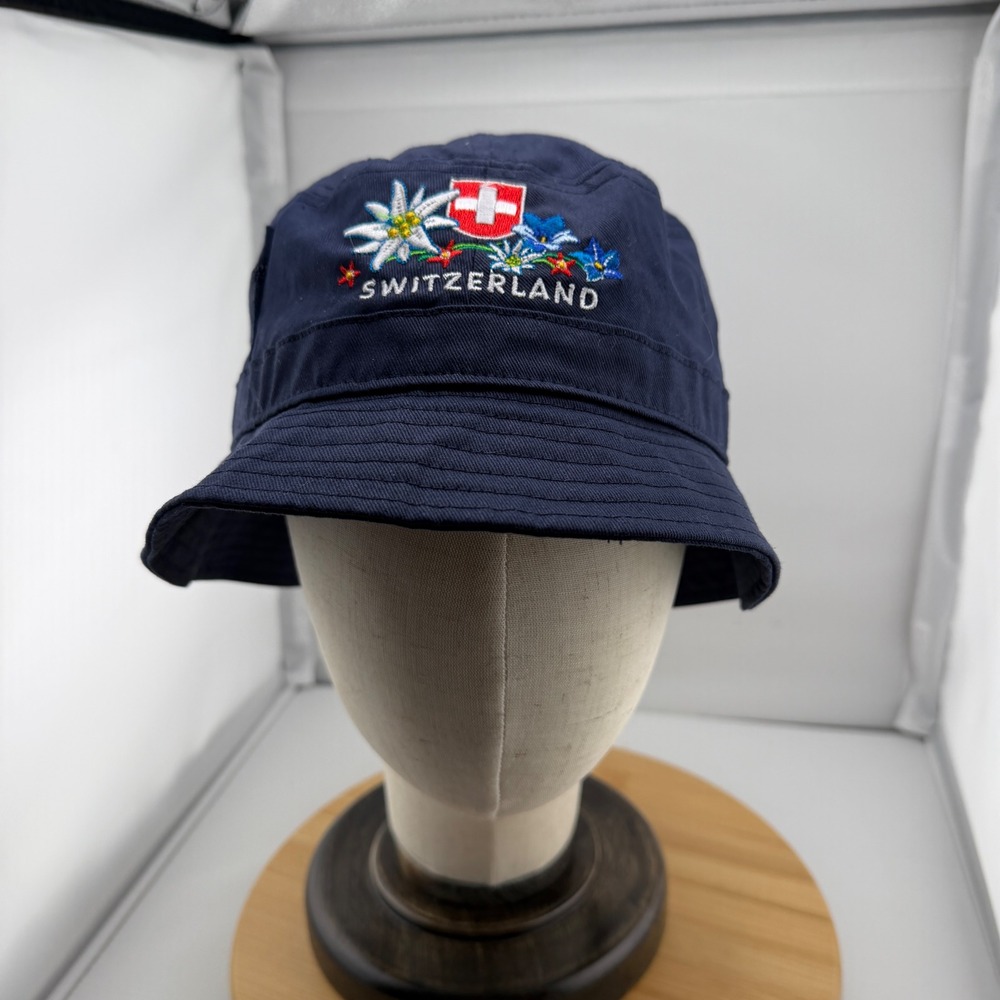 Edelweiss Switzerland Navy Blue Bucket Hat Embroidered Floral Swiss Flag Pocket